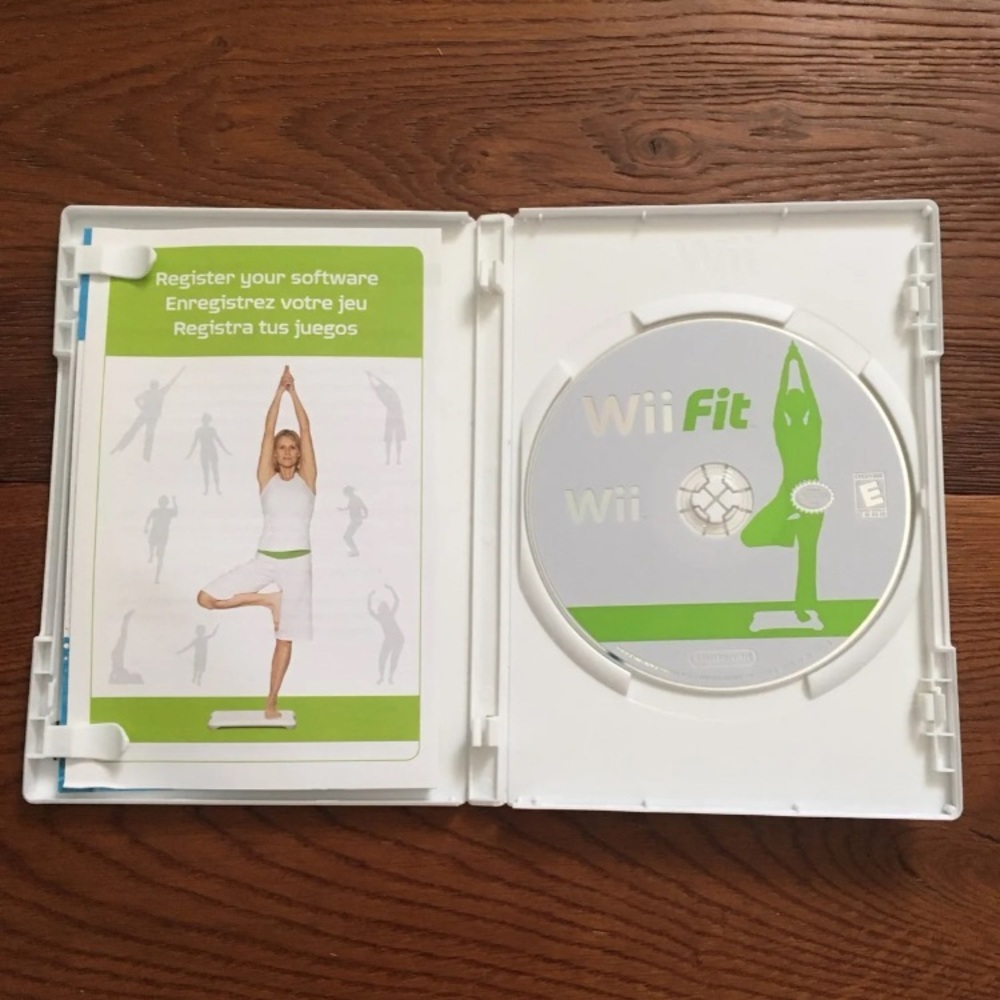 Wii Fit - Picture 2 of 2